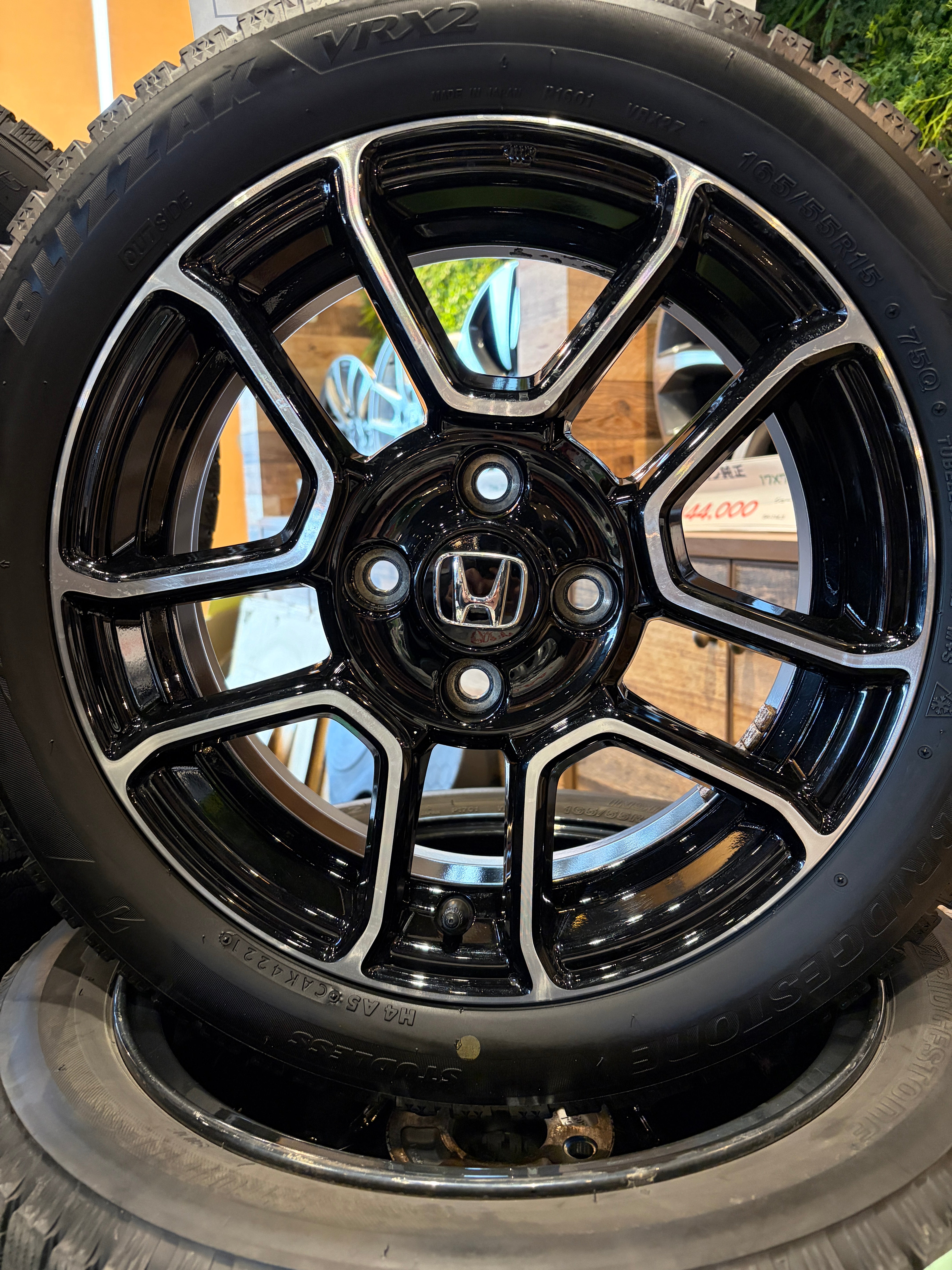 K15-0048 ブリヂストン ﾌﾞﾘｻﾞｯｸ VRX2 F 165/55R15 スタッドレス S660 
