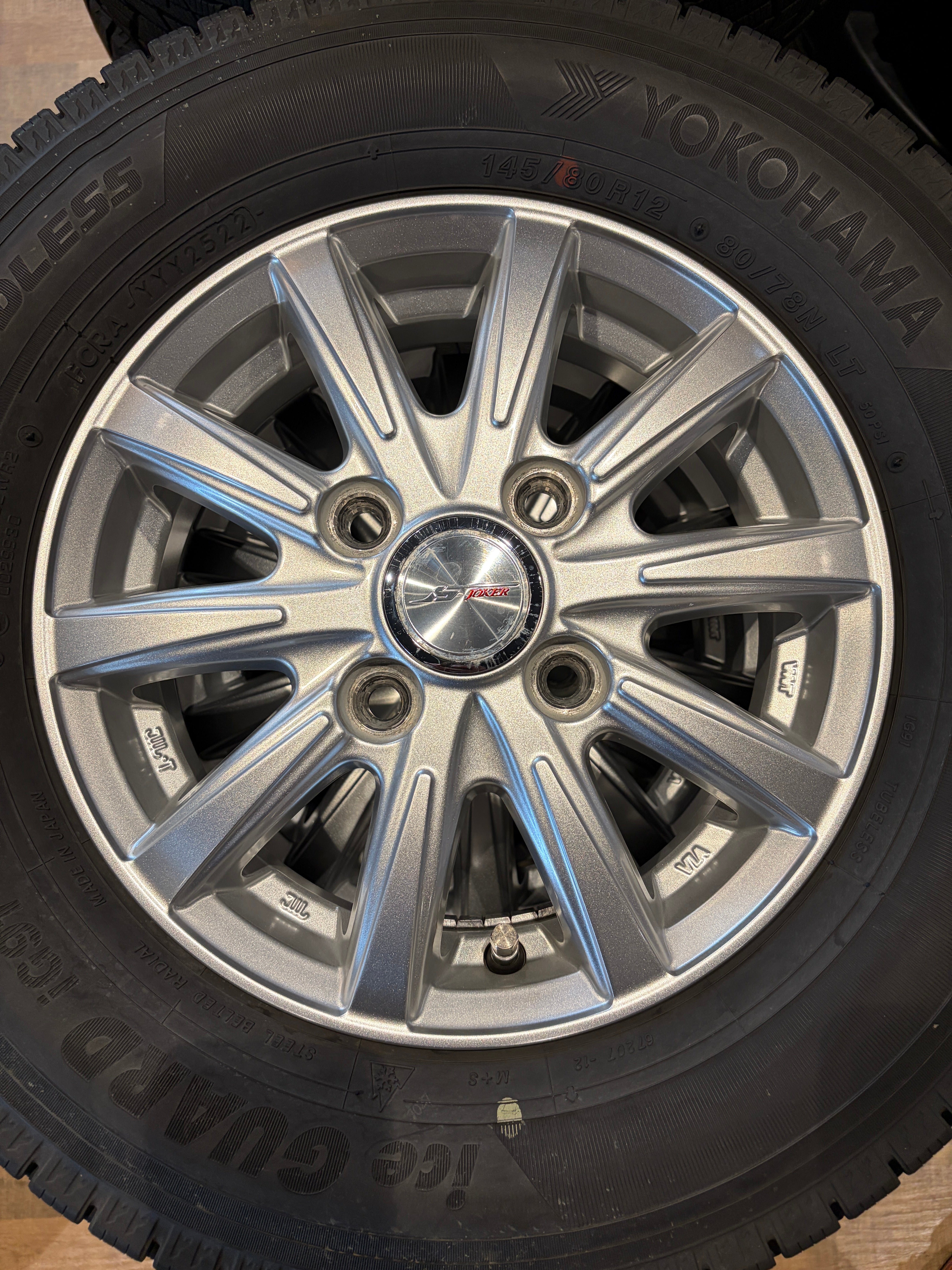 V-0036 ヨコハマ ｱｲｽｶﾞｰﾄﾞ IG91 145/80R12 80/78N スタッドレス 軽貨物