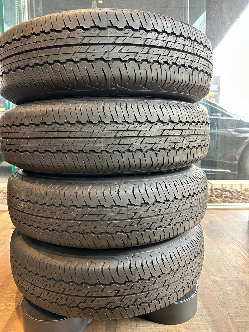 ギャラリービューアに画像をロードする, SUV-0003ダンロップ グラントレックAT20 195/80R15