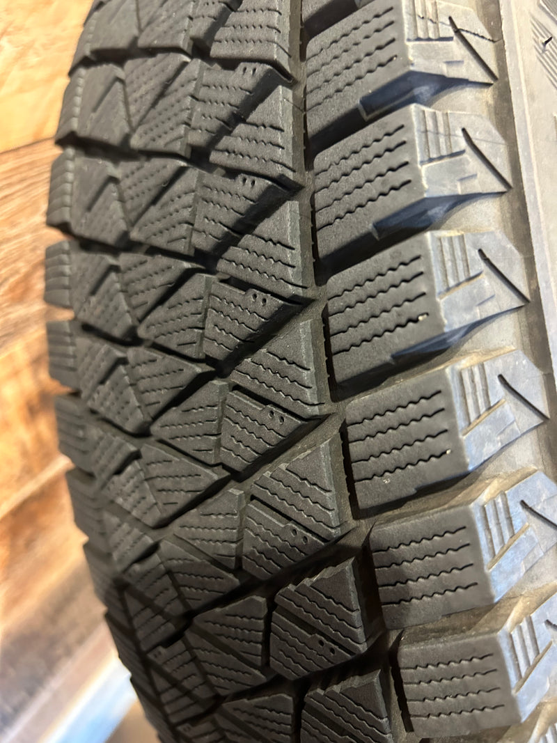 ギャラリービューアに画像をロードする, K15-0003ブリヂストン ブリザックDM-V2 175/80R16