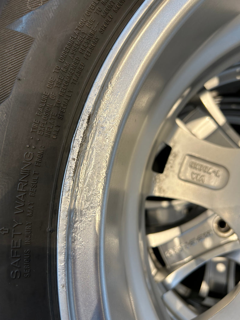 ギャラリービューアに画像をロードする, K15-0003ブリヂストン ブリザックDM-V2 175/80R16