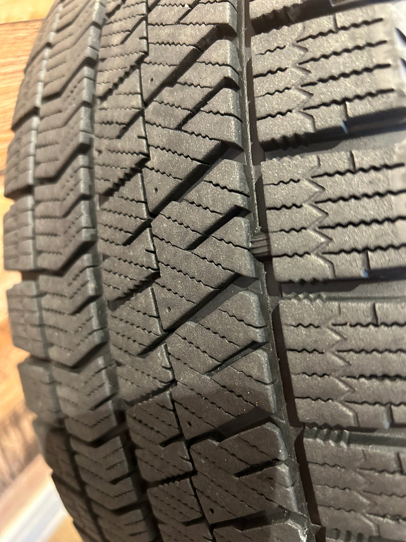 ギャラリービューアに画像をロードする, F16-0003ブリジストン ブリザックVRX2 185/55R16