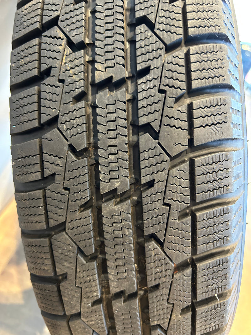 ギャラリービューアに画像をロードする, F13-0002トーヨーガリットGIZ155/80R13スタッドレス