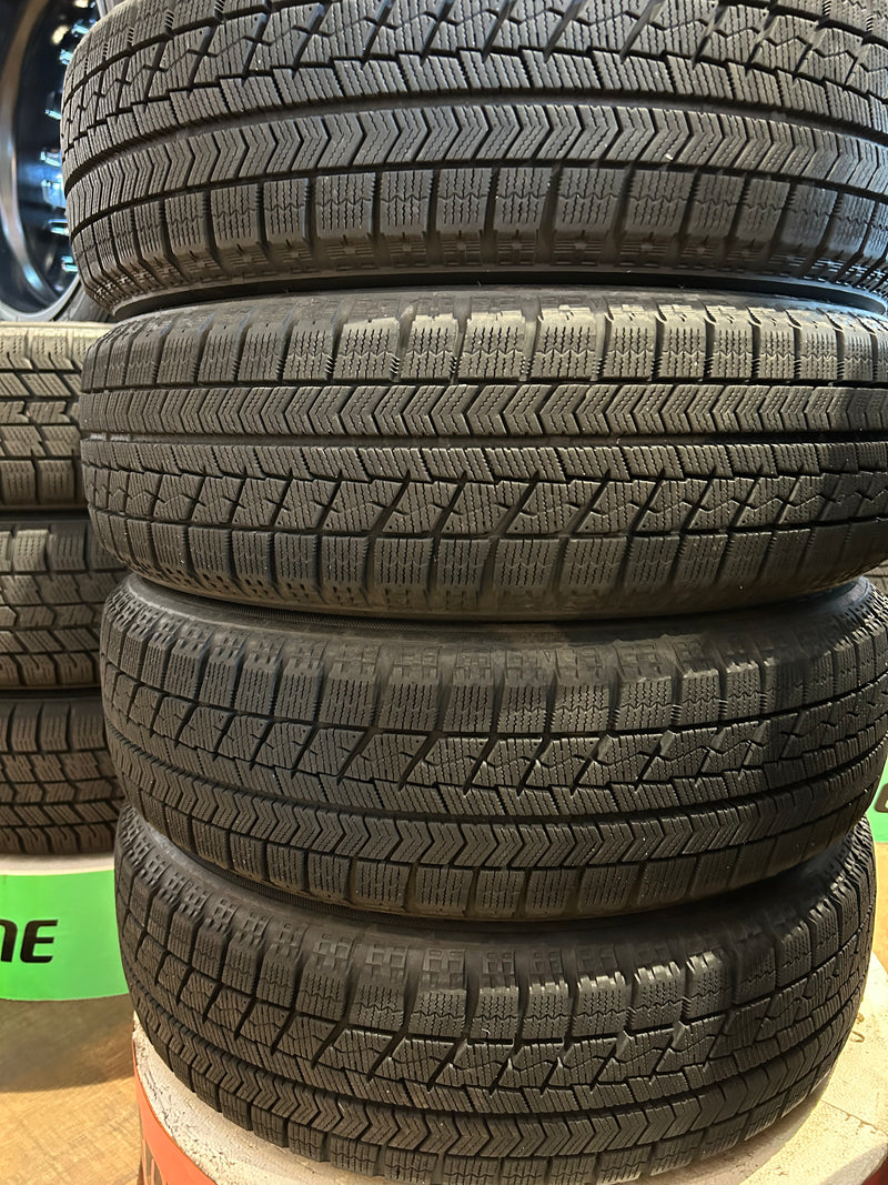 ギャラリービューアに画像をロードする, K15-0012ブリヂストンVRX165/60R15スタッドレス