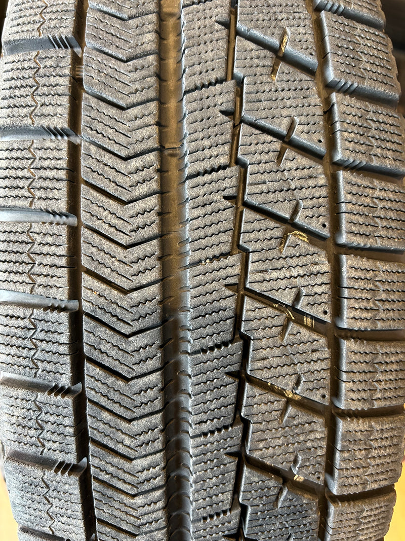 ギャラリービューアに画像をロードする, F14-0017ブリヂストンVRX185/70R14スタッドレス