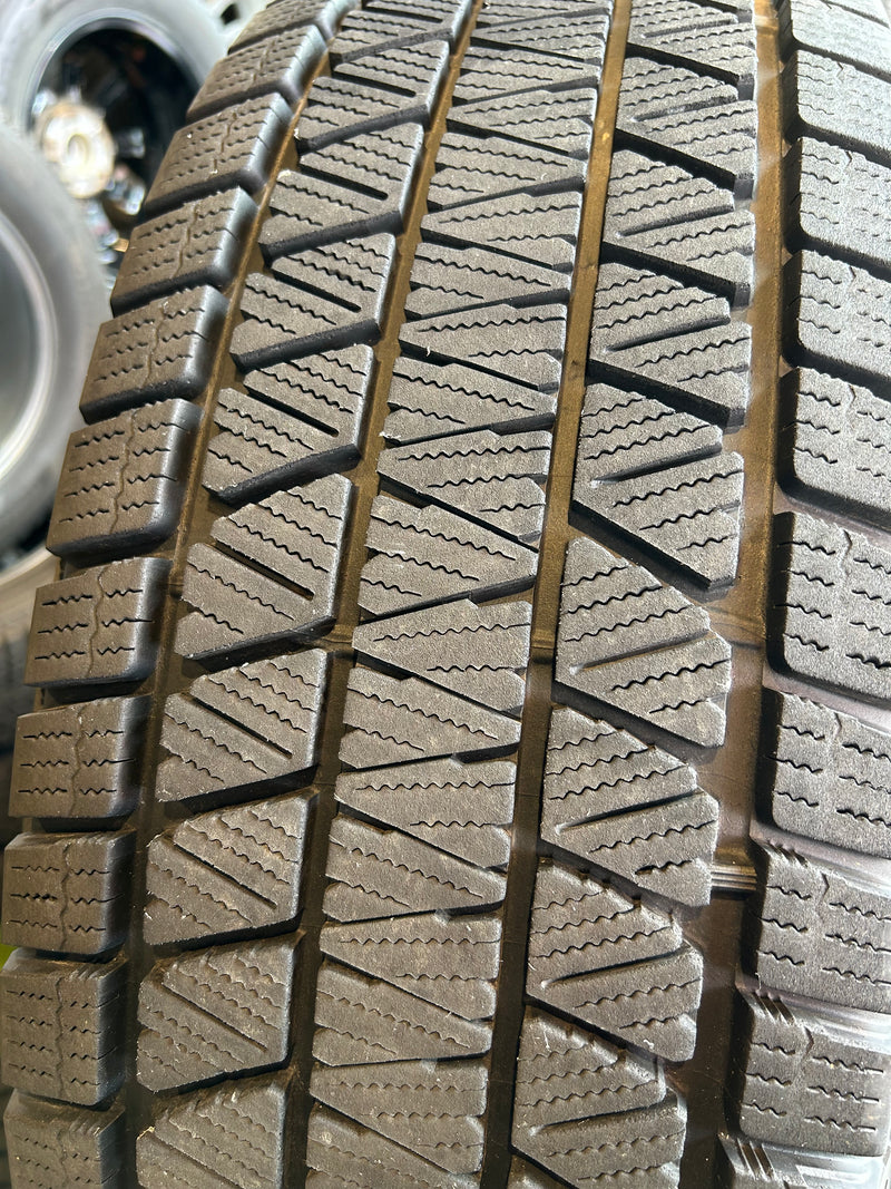ギャラリービューアに画像をロードする, SUV-0014ブリヂストンDMV3265/70R17スタッドレス