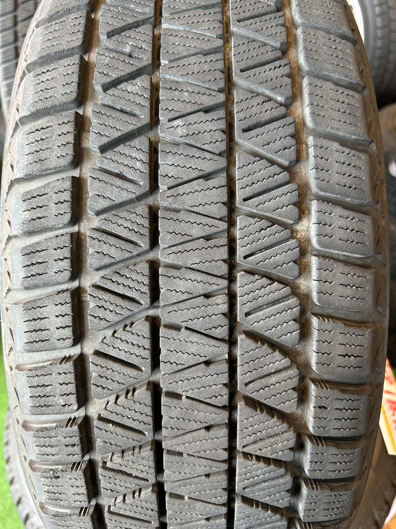 ギャラリービューアに画像をロードする, SUV-0015ブリヂストンDMV3235/55R18スタッドレス