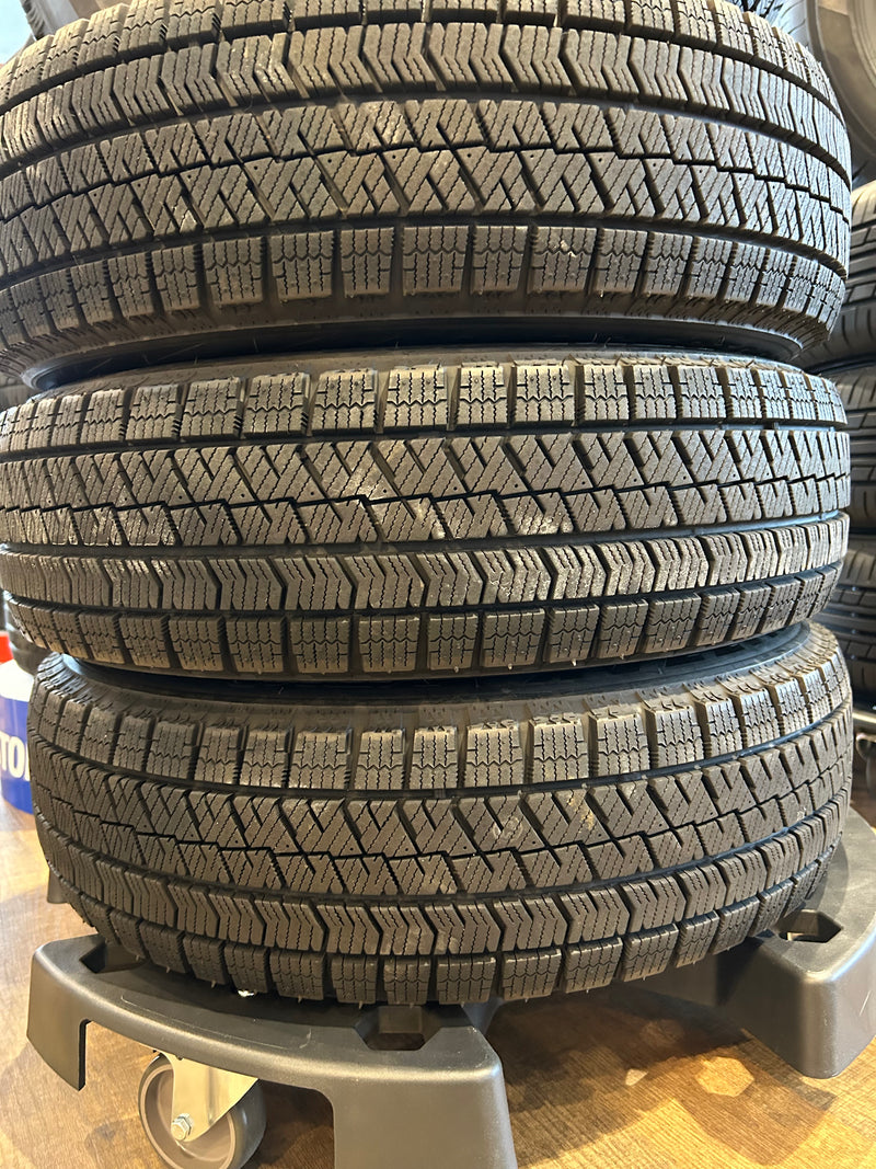 ギャラリービューアに画像をロードする, K14-0033ブリヂストンVRX2165/70R14スタッドレス