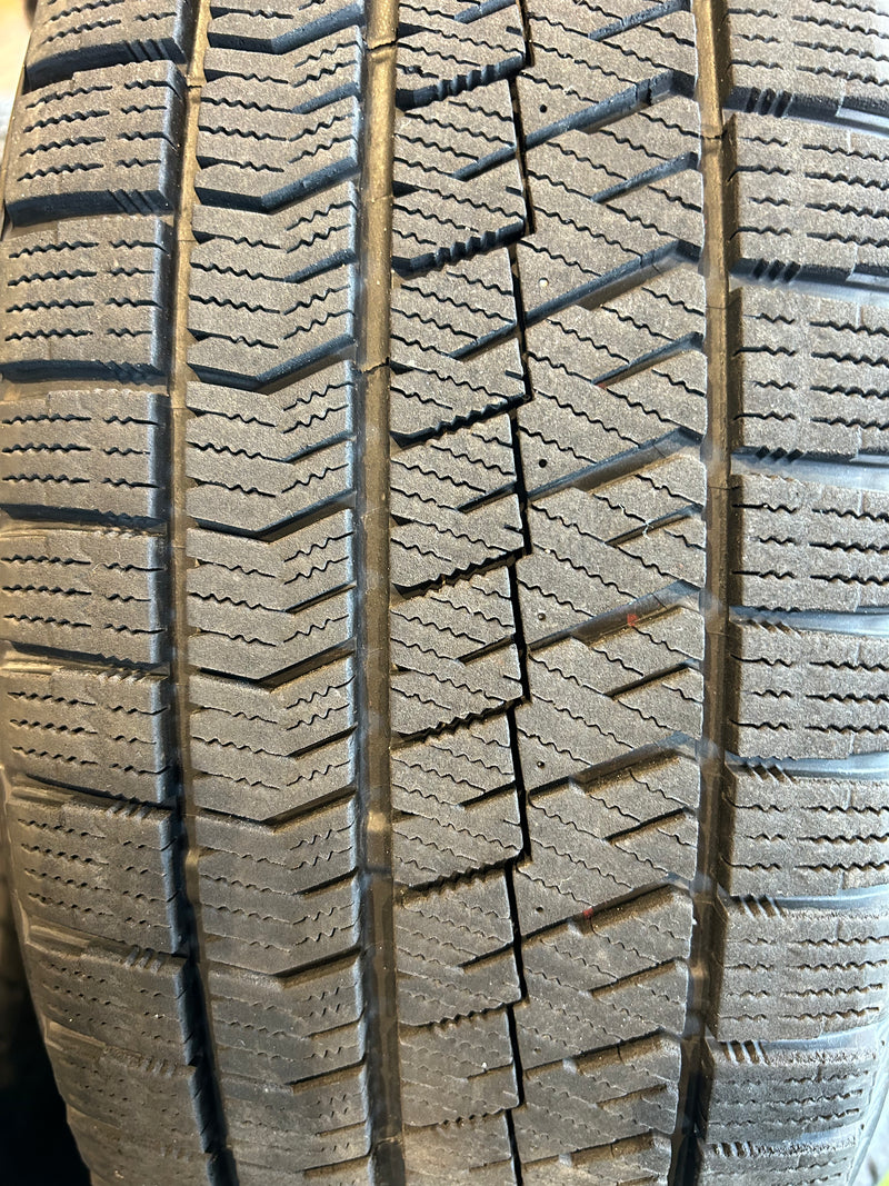 ギャラリービューアに画像をロードする, F17-0014ブリヂストンVRX2225/60R17スタッドレス