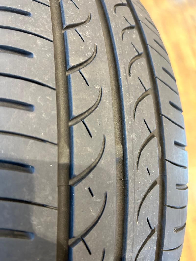 ギャラリービューアに画像をロードする, F15-0036ヨコハマブルーアース185/65R15夏タイヤ