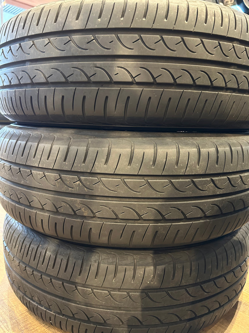 ギャラリービューアに画像をロードする, F15-0036ヨコハマブルーアース185/65R15夏タイヤ