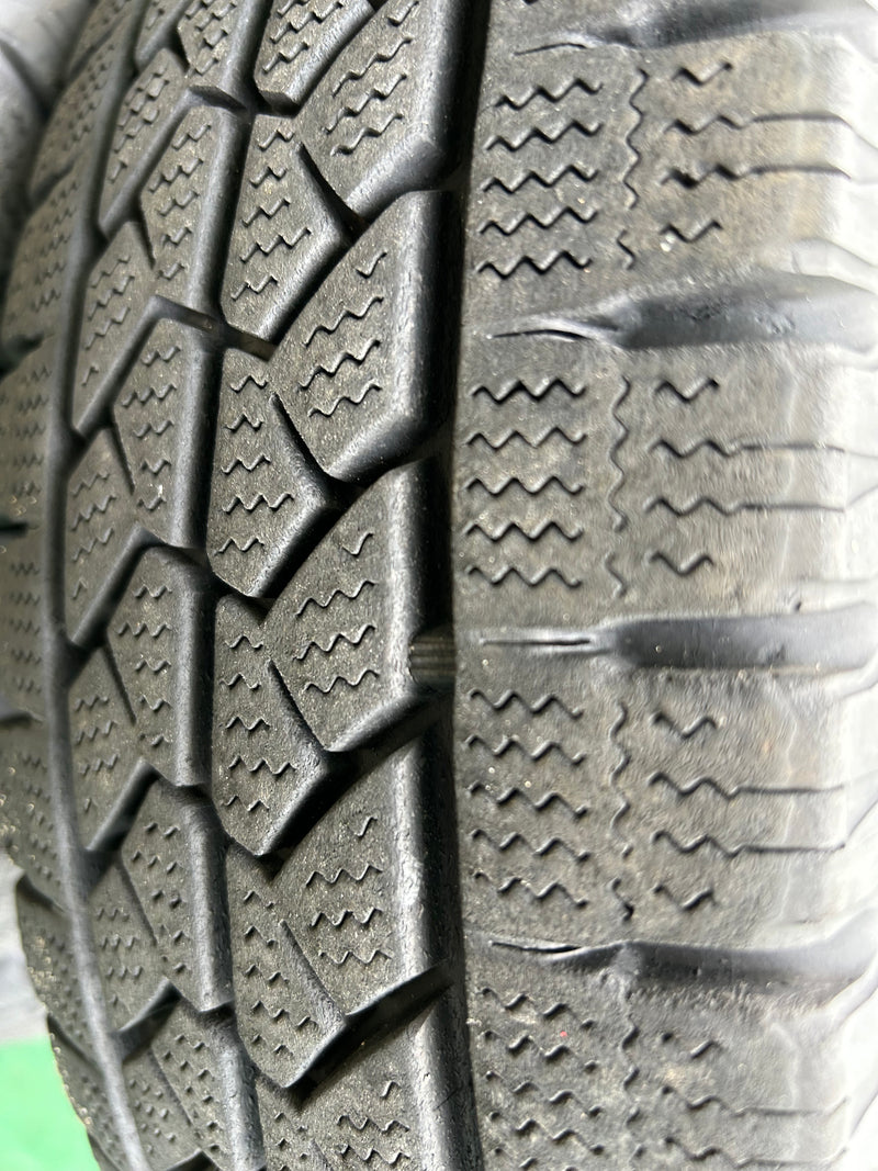 ギャラリービューアに画像をロードする, V-0012ブリヂストンブリザック VL1195/80R15スタッドレス