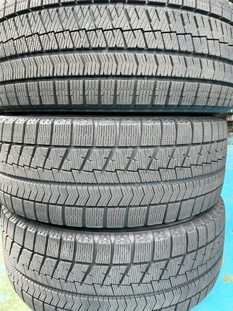 ギャラリービューアに画像をロードする, F17-0021ブリヂストンVRX215/55R17スタッドレス
