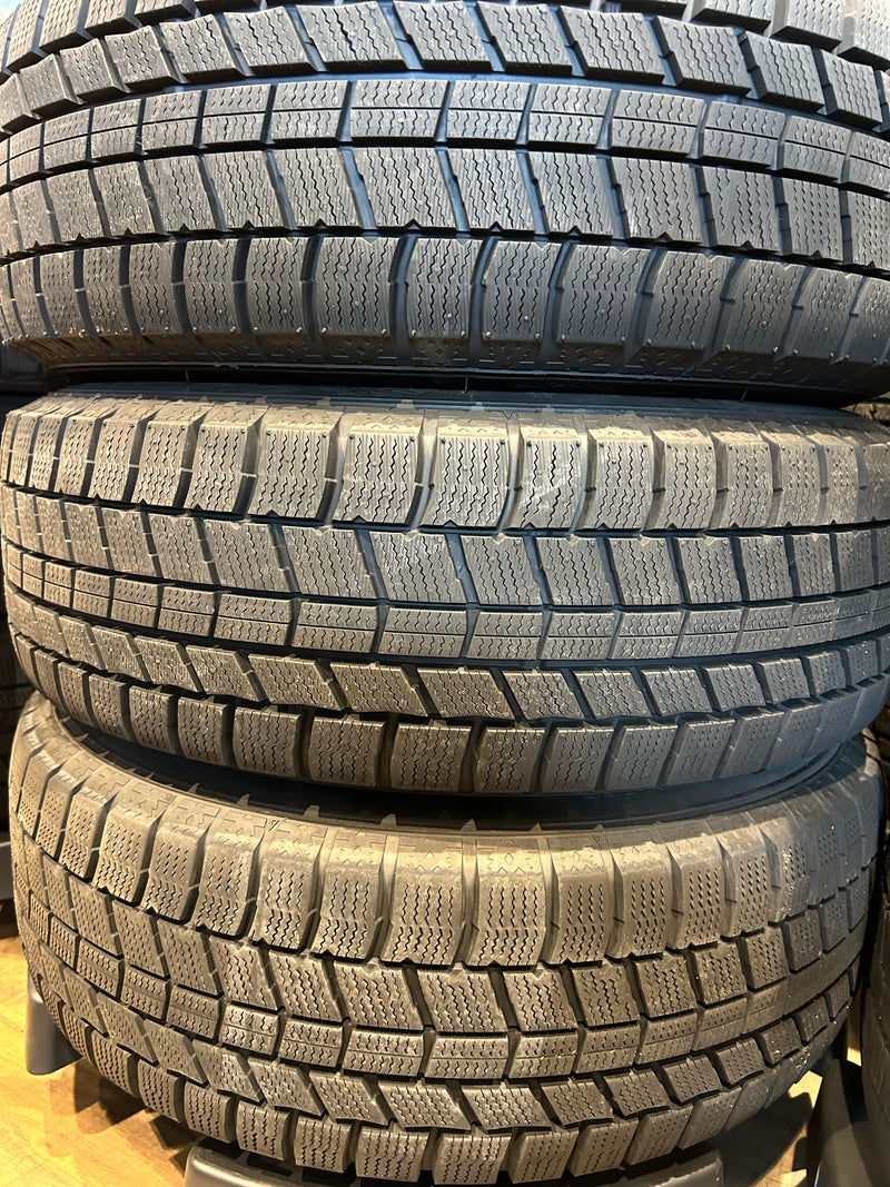 ギャラリービューアに画像をロードする, F15-0042オートバックスノーストレックN5195/65R15スタッドレス
