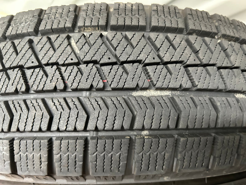 ギャラリービューアに画像をロードする, T-015ブリヂストンブリザック VRX2155/65R14 スタッドレス