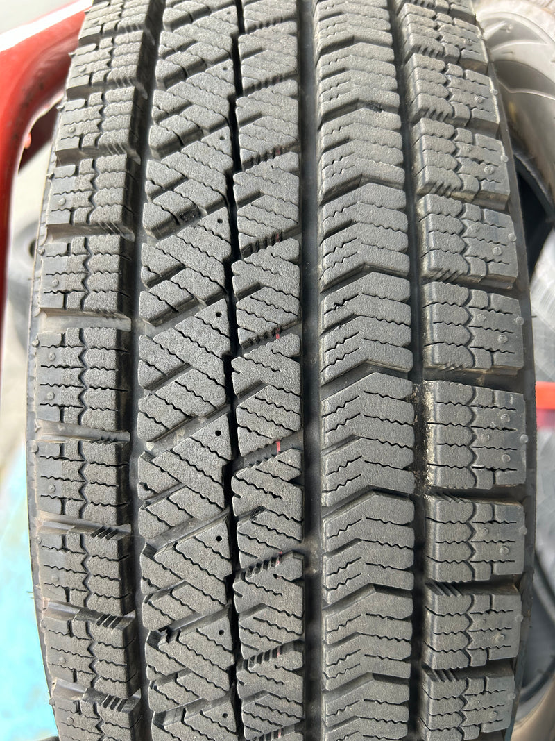ギャラリービューアに画像をロードする, T-067ブリヂストンブリザック VRX2155/65R14 スタッドレス