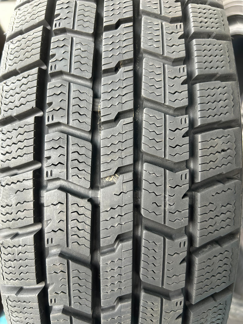 ギャラリービューアに画像をロードする, T-047グッドイヤーアイスナビ7165/55R15 スタッドレス