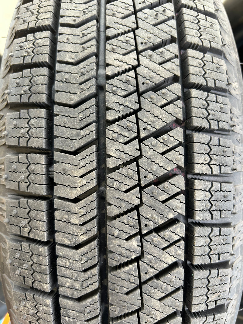 ギャラリービューアに画像をロードする, T-069ブリヂストンブリザック VRX2165/60R15 スタッドレス