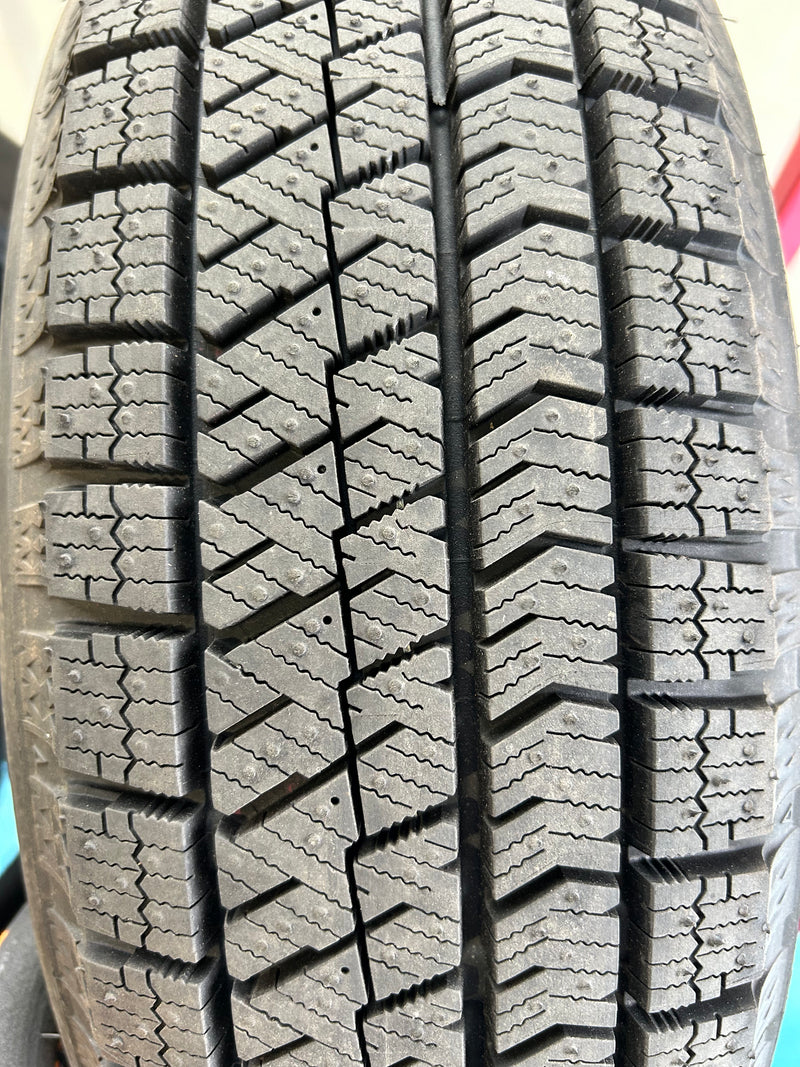 ギャラリービューアに画像をロードする, T-069ブリヂストンブリザック VRX2165/60R15 スタッドレス