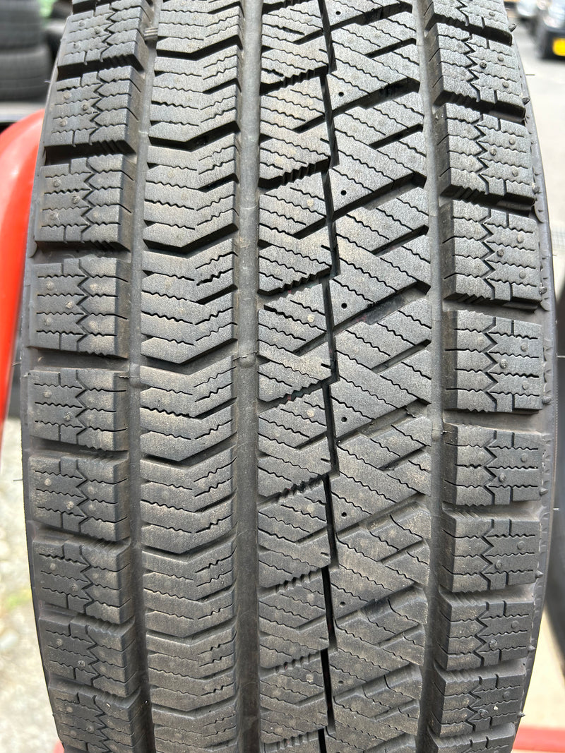 ギャラリービューアに画像をロードする, T-089ブリヂストンブリザック VRX2175/65R15 スタッドレス