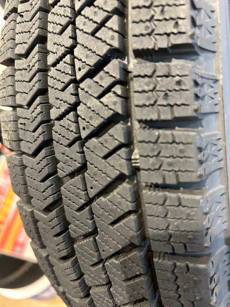 ギャラリービューアに画像をロードする, K13-0017ブリヂストンVRX2145/80R13スタッドレス