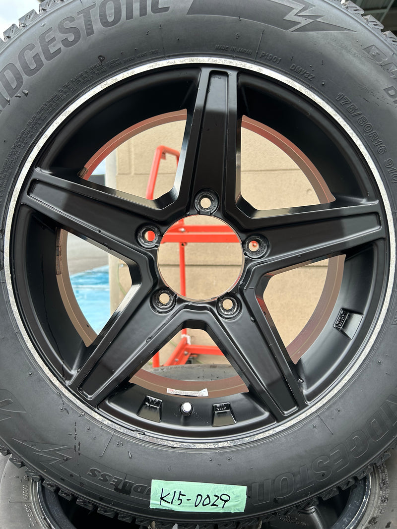 ギャラリービューアに画像をロードする, K15-0029ブリヂストンブリザック DM-V3175/80R16スタッドレス