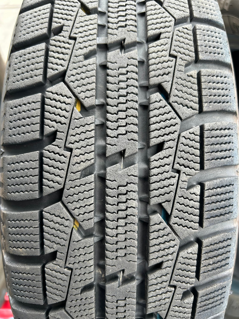 ギャラリービューアに画像をロードする, T-100トーヨーガリット GIZ165/65R14 スタッドレス