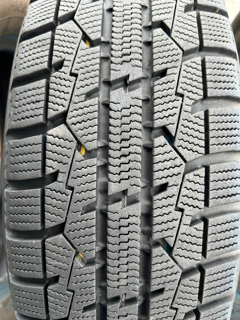 ギャラリービューアに画像をロードする, T-100トーヨーガリット GIZ165/65R14 スタッドレス
