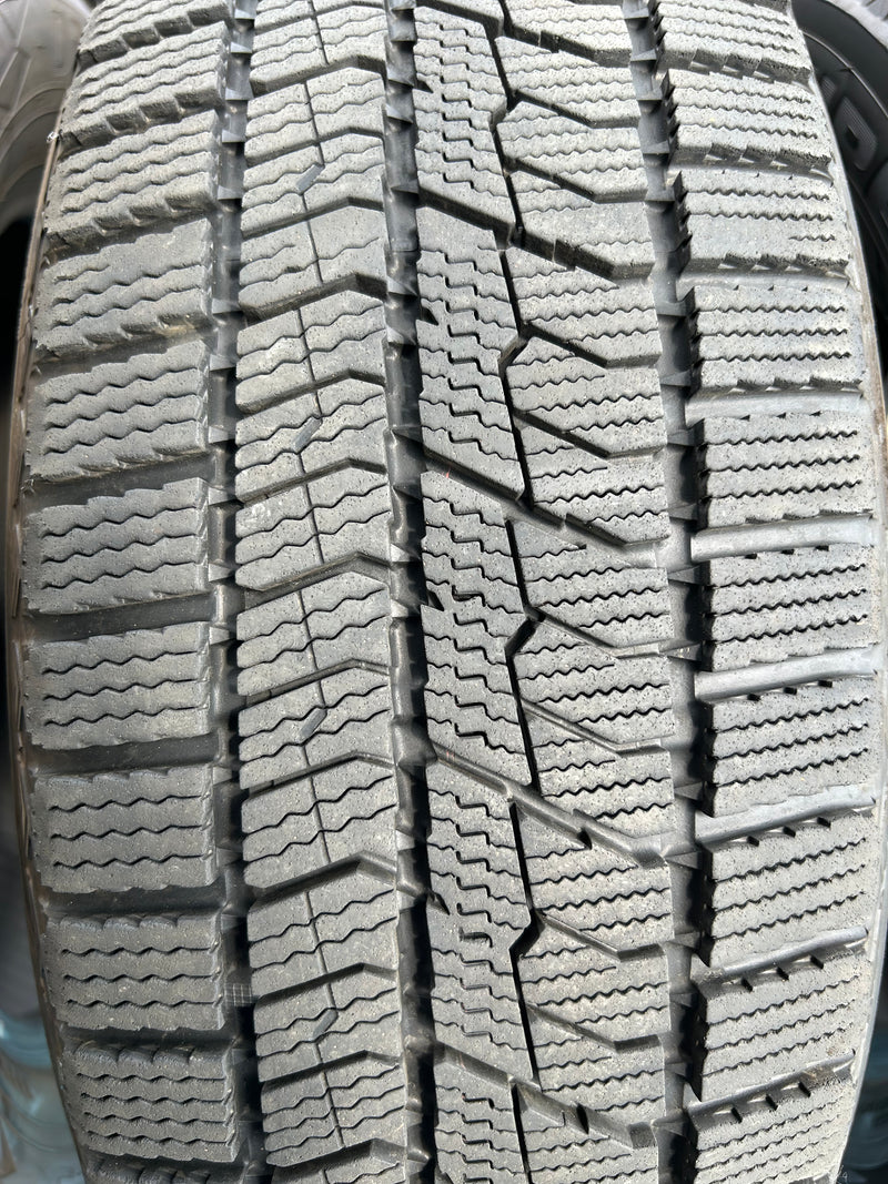 ギャラリービューアに画像をロードする, T-103トーヨーオブザーブ GIZ2195/65R15 スタッドレス