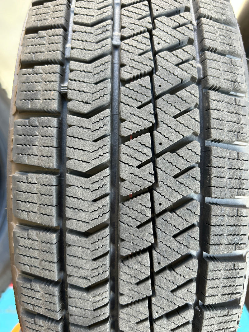 ギャラリービューアに画像をロードする, T-112ブリヂストンブリザック VRX2155/65R14 スタッドレス