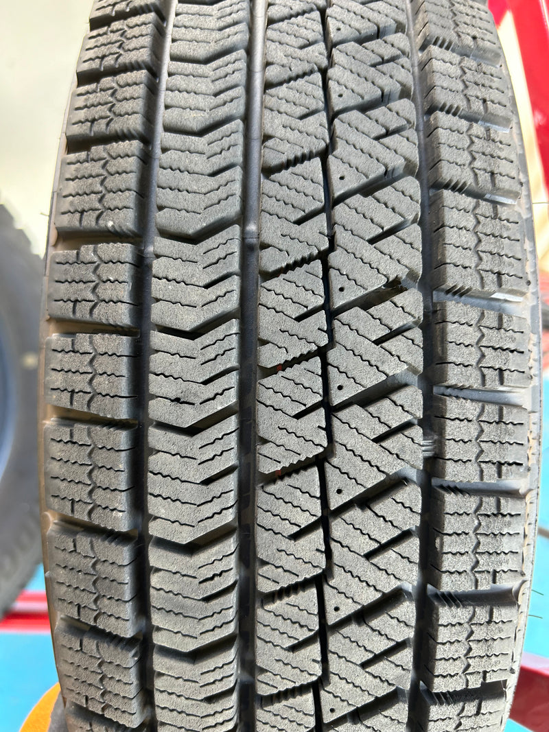 ギャラリービューアに画像をロードする, T-112ブリヂストンブリザック VRX2155/65R14 スタッドレス