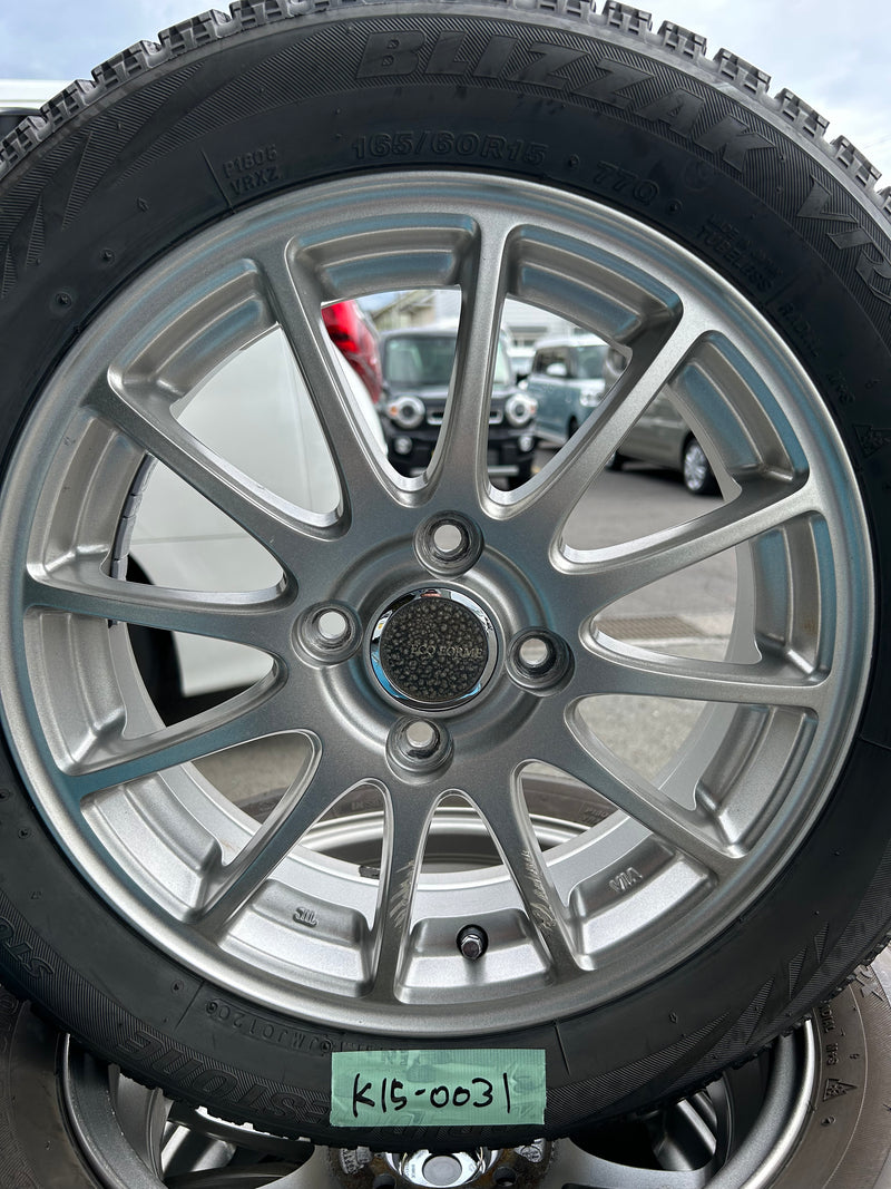 ギャラリービューアに画像をロードする, K15-0031ブリヂストンブリザック VRX165/60R15スタッドレス