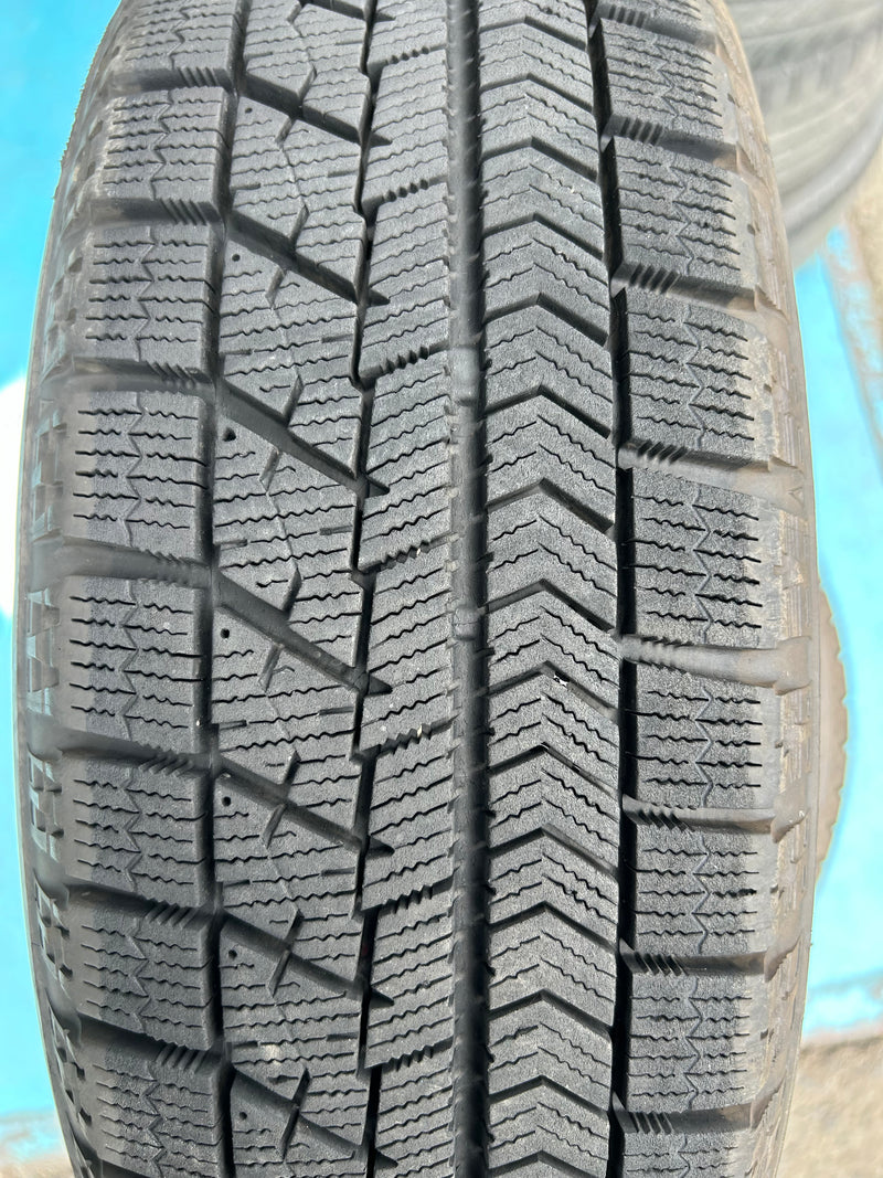 ギャラリービューアに画像をロードする, K15-0031ブリヂストンブリザック VRX165/60R15スタッドレス