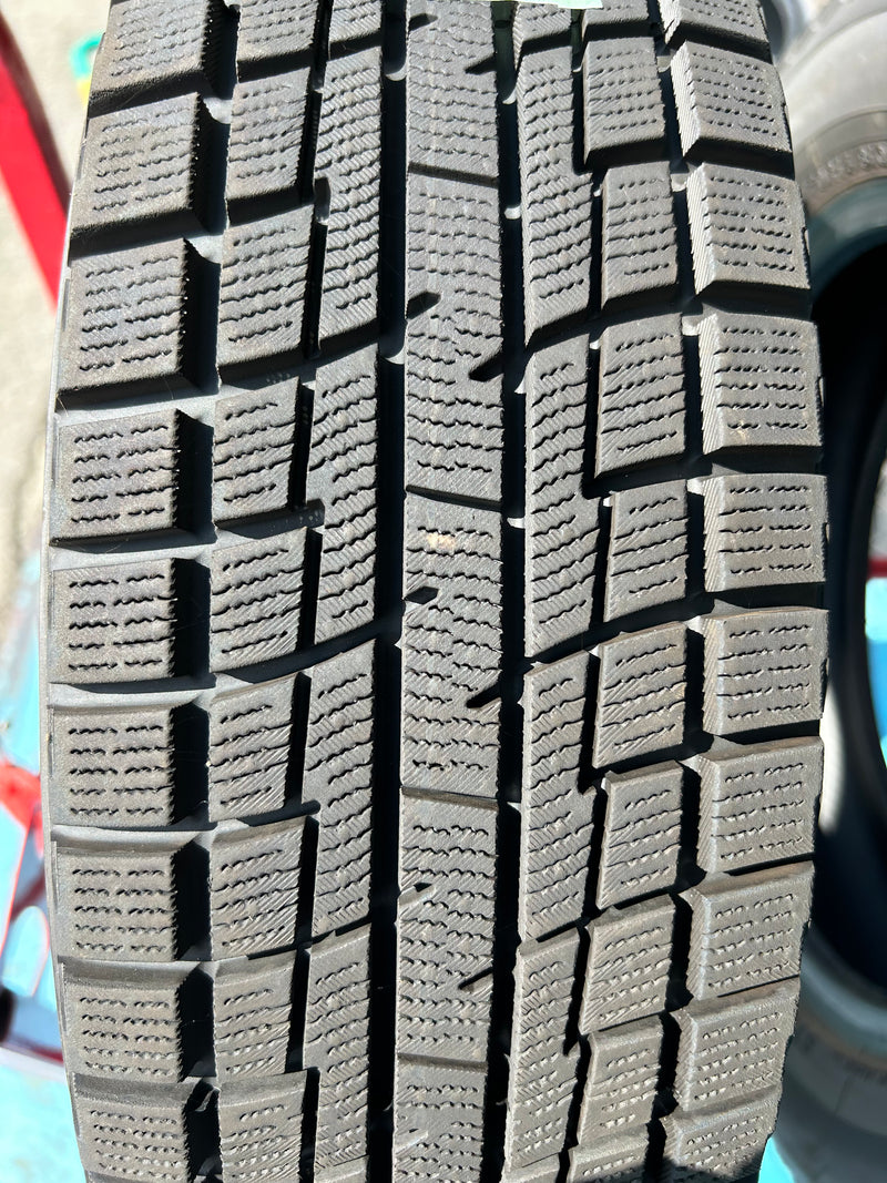 ギャラリービューアに画像をロードする, T-121他社専売品プラクティバ BP02 チラシ165/70R14 スタッドレス
