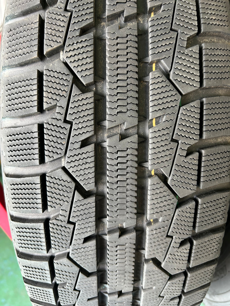 ギャラリービューアに画像をロードする, T-128トーヨーガリット GIZ205/65R16 スタッドレス