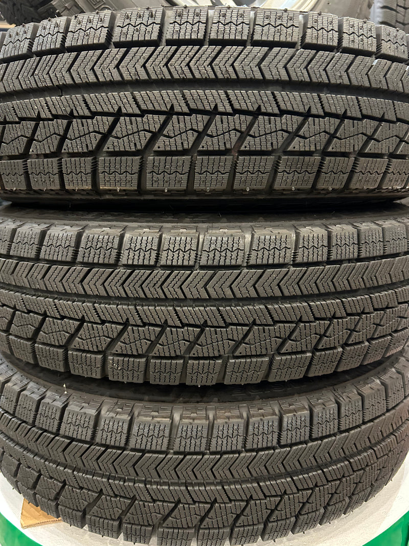 ギャラリービューアに画像をロードする, K13-0020ブリヂストンブリザック VRX145/80R13スタッドレス
