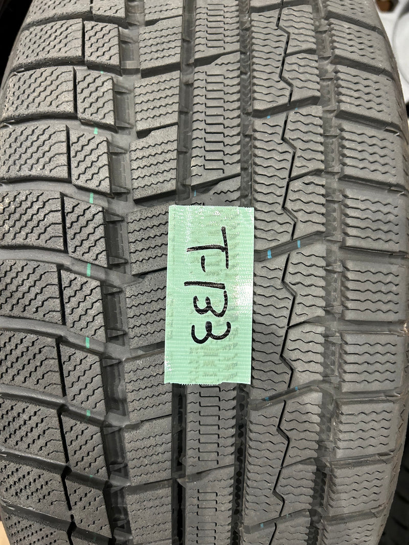 ギャラリービューアに画像をロードする, T-133トーヨーウィンタートランパスTX225/55R18 スタッドレス