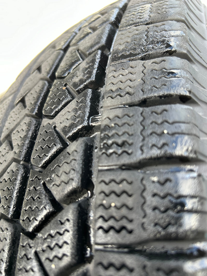 ギャラリービューアに画像をロードする, V-0023ブリヂストンブリザック VL1195/80R15スタッドレス
