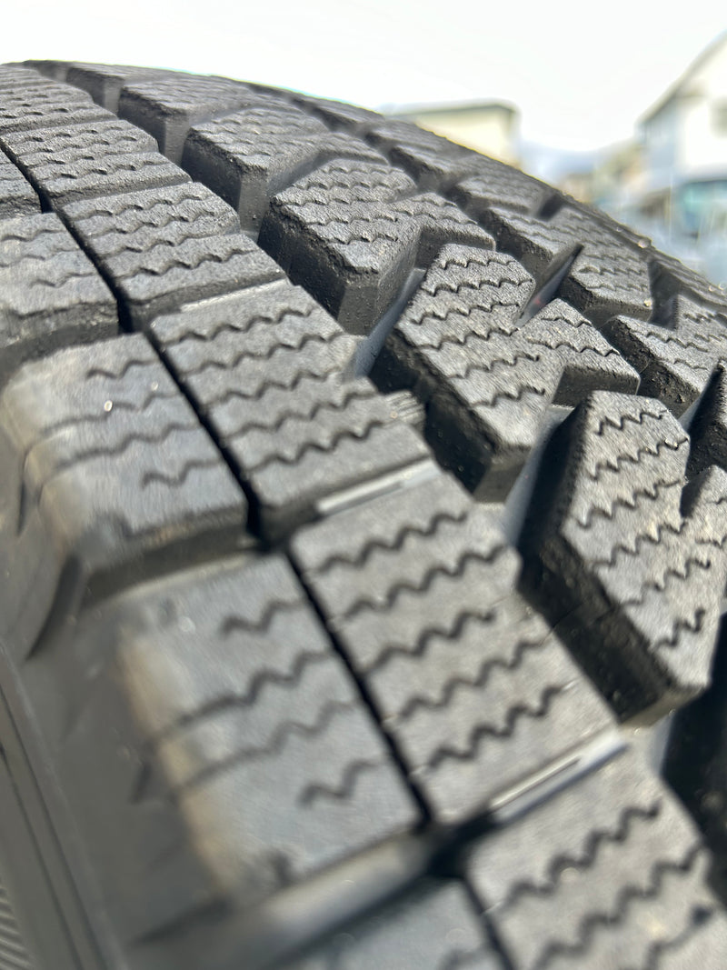 ギャラリービューアに画像をロードする, V-0024ブリヂストンブリザック VL10195/80R15スタッドレス