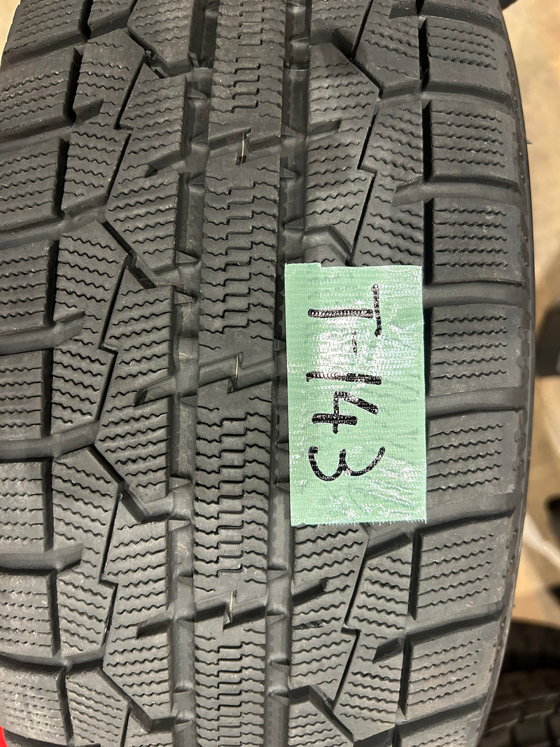 ギャラリービューアに画像をロードする, T-143トーヨーガリット GIZ195/65R15 スタッドレス