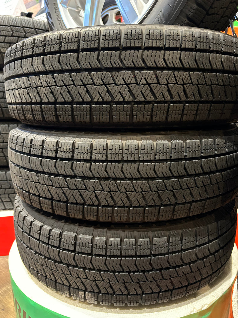 ギャラリービューアに画像をロードする, K14-0059ブリヂストンブリザック VRX2155/65R14スタッドレス