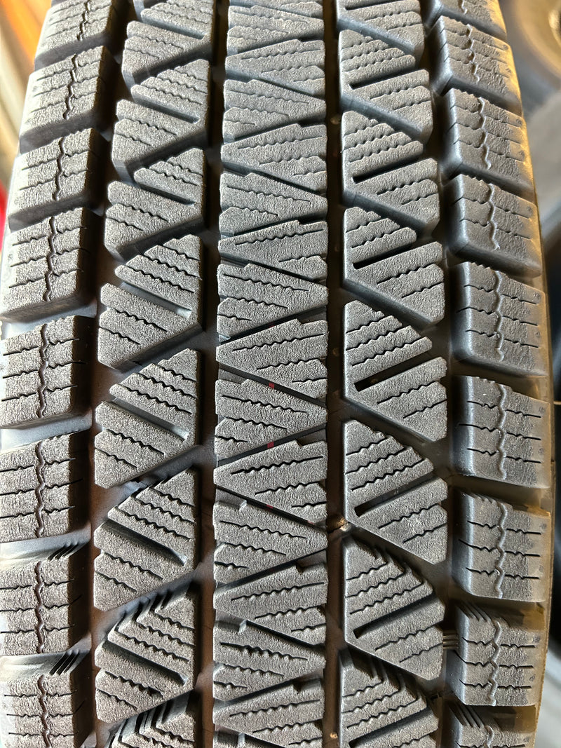 ギャラリービューアに画像をロードする, T-146ブリヂストンブリザック DM-V3175/80R16 スタッドレス