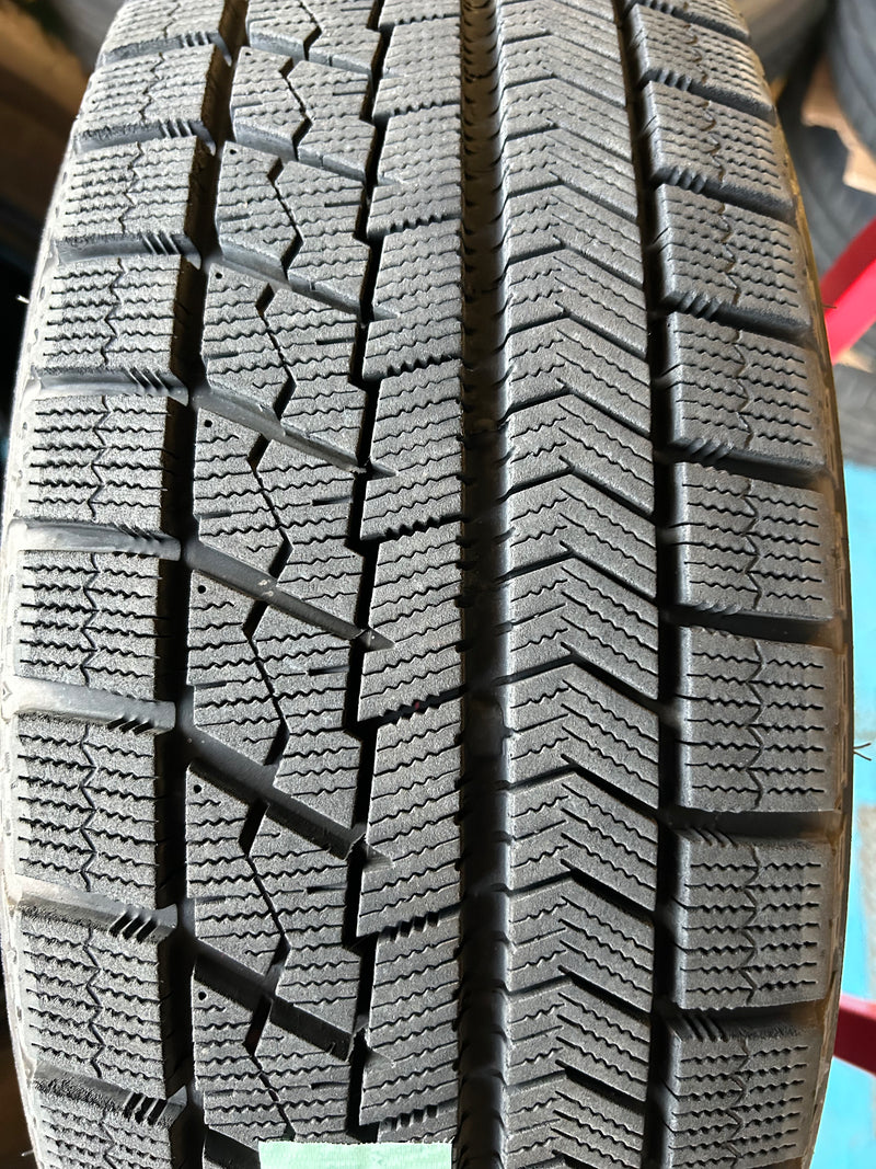 ギャラリービューアに画像をロードする, T-148ブリヂストンブリザック VRX195/65R15 スタッドレス