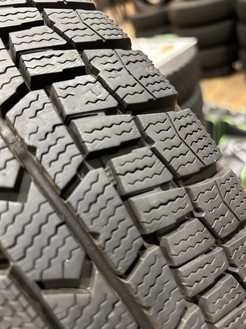 ギャラリービューアに画像をロードする, K14-0062ダンロップウィンターマックス WM02155/65R14スタッドレス