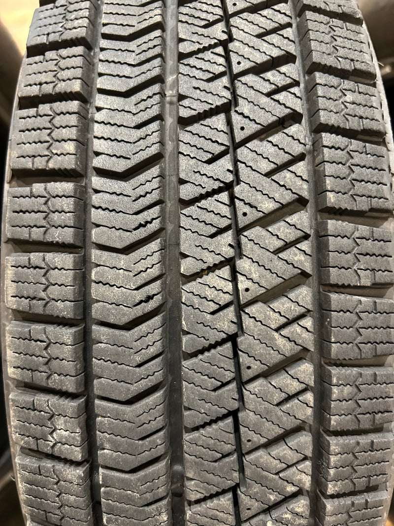 ギャラリービューアに画像をロードする, T-151ブリヂストンブリザック VRX2165/65R14 スタッドレス
