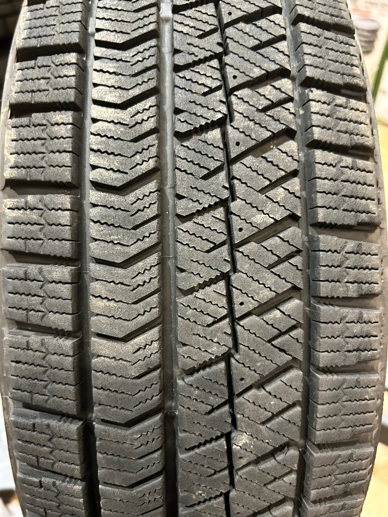 ギャラリービューアに画像をロードする, T-151ブリヂストンブリザック VRX2165/65R14 スタッドレス