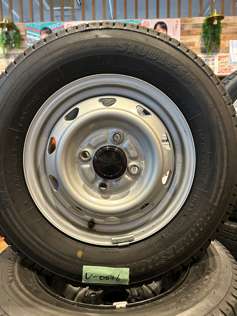 ギャラリービューアに画像をロードする, V-0026ブリヂストンW300145/80R12スタッドレス