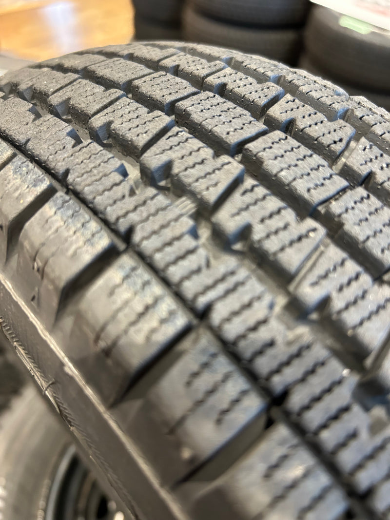 ギャラリービューアに画像をロードする, V-0026ブリヂストンW300145/80R12スタッドレス