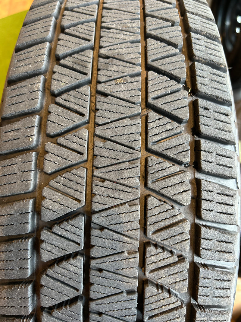 ギャラリービューアに画像をロードする, SUV-0048ブリヂストンブリザック DM-V3215/70R16スタッドレス