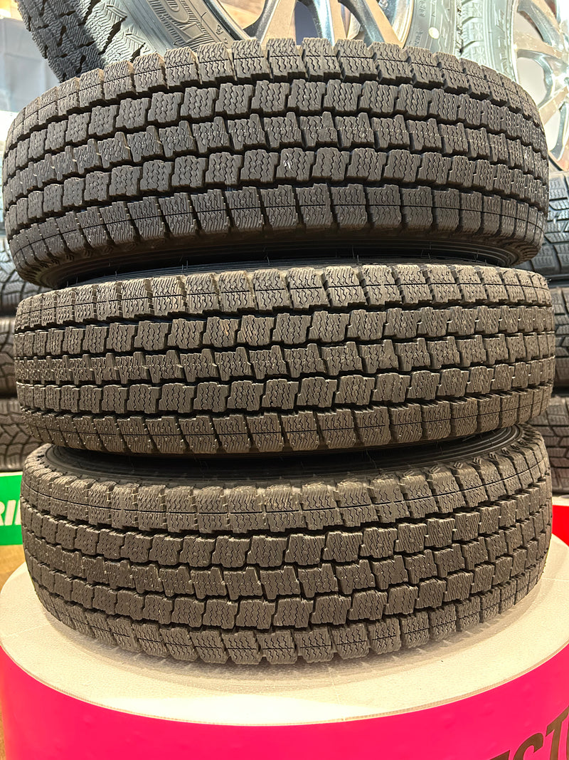 ギャラリービューアに画像をロードする, V-0027グッドイヤーアイスナビ カーゴ145/80R12スタッドレス
